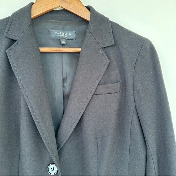 Talbots fitted blazer, single breasted, in a stretch fabric blend, lined - Picture 4 of 13